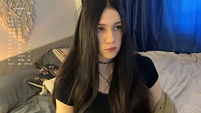 jennetdoll online show from 12/05/24, 10:55