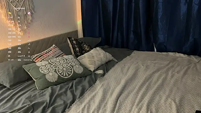 jennetdoll online show from 12/09/24, 03:22