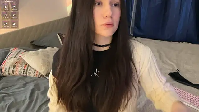 jennetdoll online show from 02/12/25, 03:27