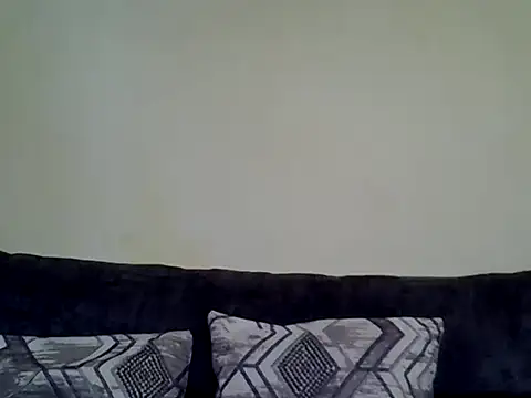 Snapshot of Delicious-D chatting on 05/06/26, 05:03 Delicious-D online show from 05/06/26, 05:03