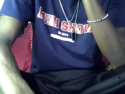Snapshot of Delicious-D chatting on 05/11/26, 04:40 Delicious-D online show from 05/11/26, 04:40