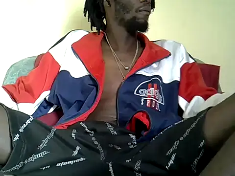 Snapshot of Delicious-D chatting on 05/13/26, 04:43 Delicious-D online show from 05/13/26, 04:43