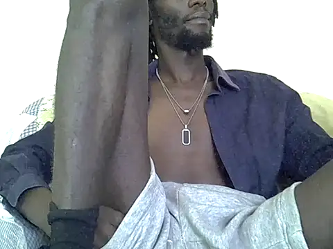 Snapshot of Delicious-D chatting on 06/05/26, 06:52 Delicious-D online show from 06/05/26, 06:52