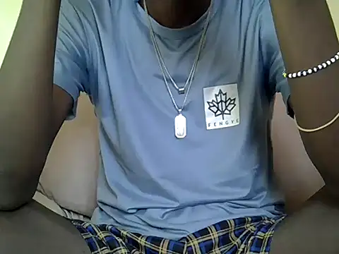 Snapshot of Delicious-D chatting on 06/15/26, 05:20 Delicious-D online show from 06/15/26, 05:20