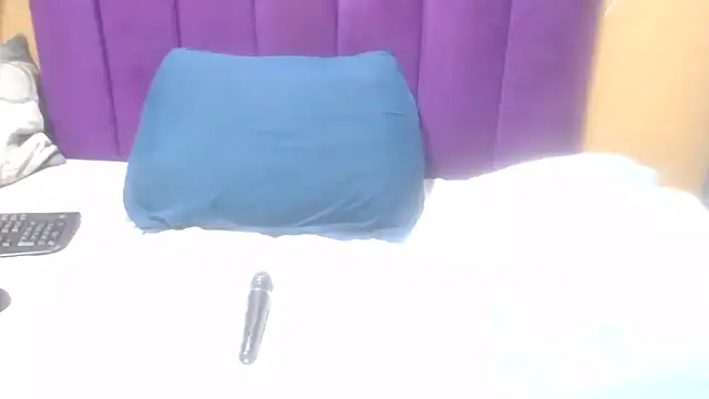 Snapshot of AnalFreakGoddes chatting on 11/25/25, 10:32 AnalFreakGoddes online show from 11/25/25, 10:32