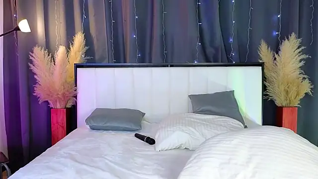 AlexaLenee online show from 02/25/25, 05:19