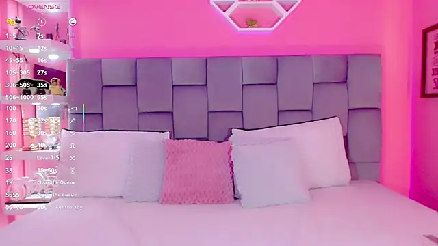 AlanaBekeer online show from 02/18/25, 09:09