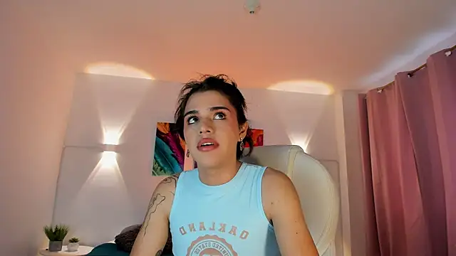 Snapshot of NoahCasstro chatting on 12/22/24, 09:31 NoahCasstro online show from 12/22/24, 09:31