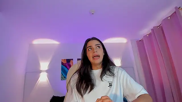 Snapshot of NoahCasstro chatting on 01/11/25, 10:07 NoahCasstro online show from 01/11/25, 10:07