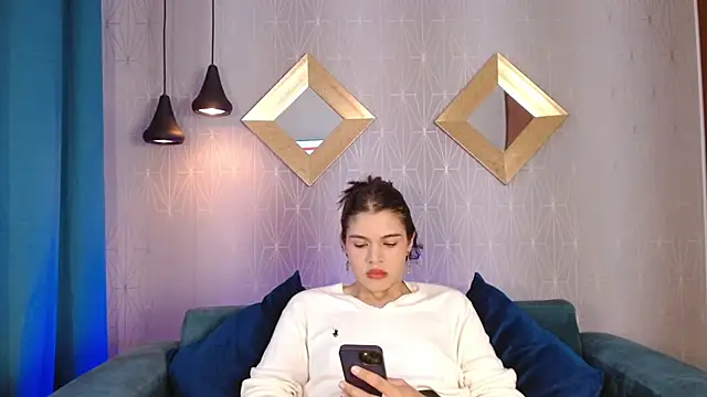 Snapshot of NoahCasstro chatting on 02/22/25, 01:57 NoahCasstro online show from 02/22/25, 01:57