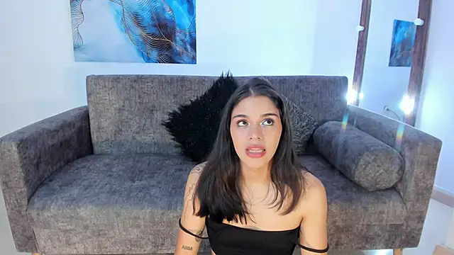 Snapshot of NoahCasstro chatting on 03/08/25, 02:08 NoahCasstro online show from 03/08/25, 02:08