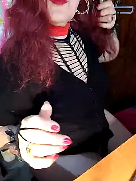 Snapshot of SabrinaXlovess chatting on 01/03/25, 06:03 SabrinaXlovess online show from 01/03/25, 06:03