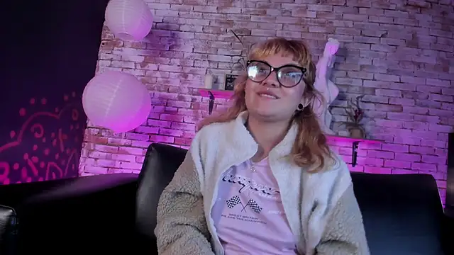 Sweet Namii online show from 01/15/25, 09:45