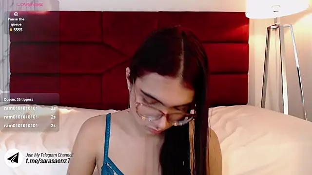 sara saenz99 online show from 12/27/24, 10:37