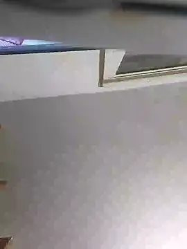 Snapshot of skrigul12 chatting on 12/23/24, 11:28 skrigul12 online show from 12/23/24, 11:28