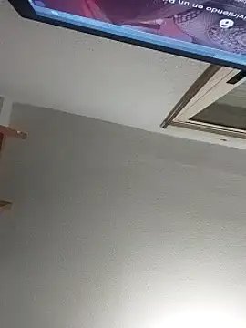 Snapshot of skrigul12 chatting on 01/26/25, 01:41 skrigul12 online show from 01/26/25, 01:41