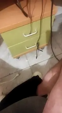 Snapshot of skrigul12 chatting on 02/22/25, 01:55 skrigul12 online show from 02/22/25, 01:55