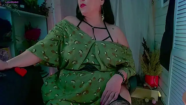 Snapshot of _Cloud_Atlas_ chatting on 02/14/25, 01:51 Cloud Atlas online show from 02/14/25, 01:51