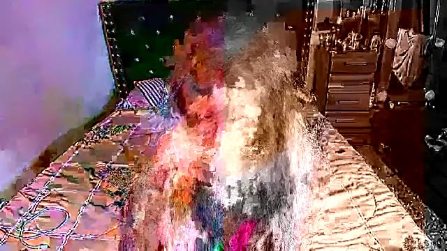 Snapshot of valerie_luxe_ chatting on 12/27/24, 10:16 valerie luxe  online show from 12/27/24, 10:16