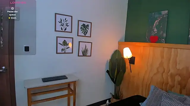 Snapshot of jacob-coper chatting on 10/28/25, 03:10 jacob-coper online show from 10/28/25, 03:10