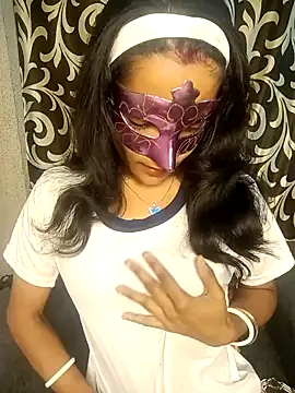 REVA DARLING online show from 01/15/25, 03:43