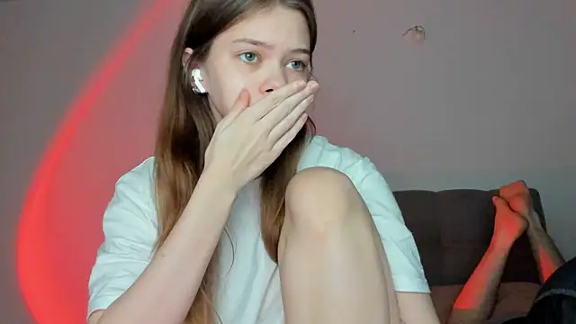 Snapshot of chansetolove chatting on 02/28/26, 01:34 chansetolove online show from 02/28/26, 01:34