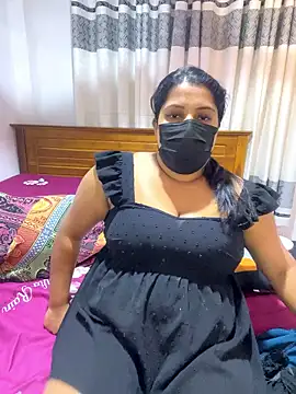 NOORA-GIRL online show from 01/09/26, 11:39