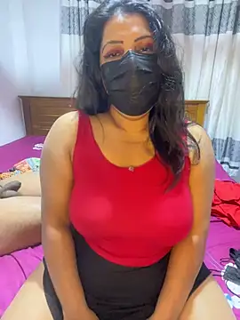 NOORA-GIRL online show from 02/01/26, 02:32