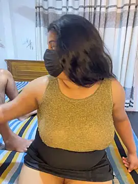 NOORA-GIRL online show from 03/28/26, 02:11