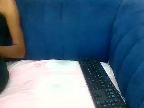 Snapshot of Destiny_Desire chatting on 03/18/25, 07:10 Destiny Desire online show from 03/18/25, 07:10