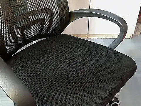 Snapshot of Destiny_Desire chatting on 11/04/25, 10:25 Destiny Desire online show from 11/04/25, 10:25