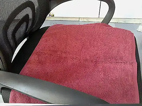 Snapshot of Destiny_Desire chatting on 12/01/25, 08:30 Destiny Desire online show from 12/01/25, 08:30