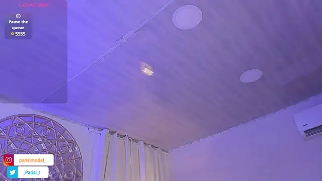 Snapshot of _PARISI_ chatting on 03/10/25, 12:51 PARISI online show from 03/10/25, 12:51