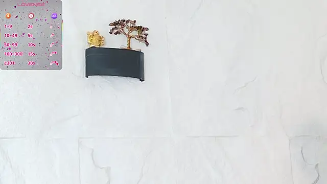 zorravioletta1 online show from 10/05/25, 12:14