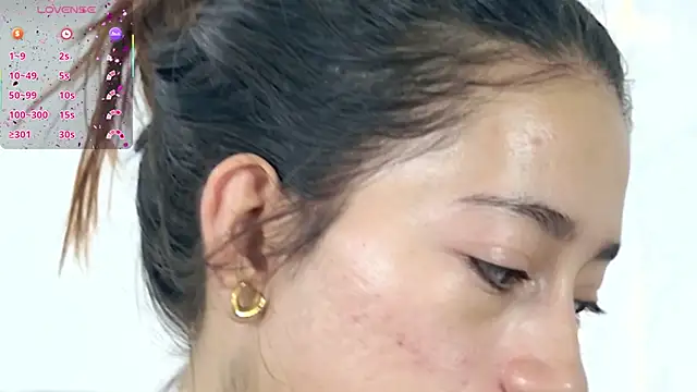 zorravioletta1 online show from 11/18/25, 06:12