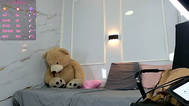 zorravioletta1 online show from 03/06/26, 12:12