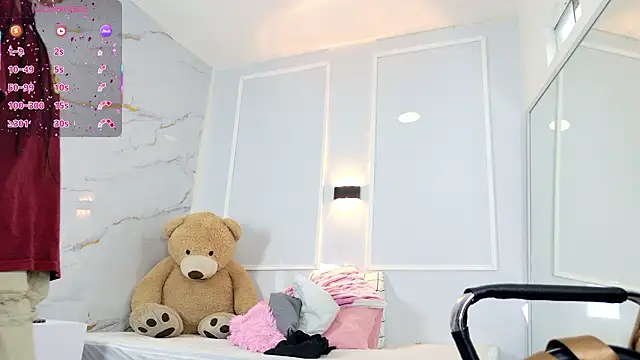 zorravioletta1 online show from 03/27/26, 12:05