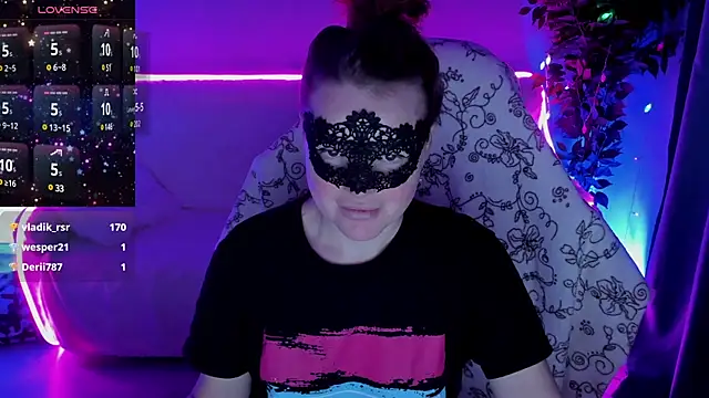 Snapshot of Sexy-Housewife chatting on 12/07/24, 06:10 Sexy-Housewife online show from 12/07/24, 06:10