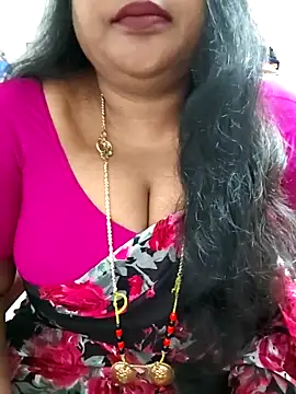 Snapshot of Swapna_143 chatting on 04/09/26, 02:11 Swapna 143 online show from 04/09/26, 02:11