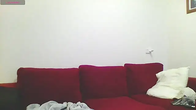 Snapshot of Skoona73 chatting on 12/05/25, 12:36 Skoona73 online show from 12/05/25, 12:36