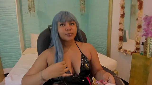 cherry chel online show from 05/04/26, 09:33