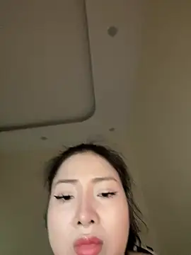 Snapshot of MiMi_0293 chatting on 04/21/26, 05:14 MiMi 0293 online show from 04/21/26, 05:14