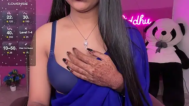 Snapshot of ridhima_ranii chatting on 12/10/24, 03:12 ridhima ranii online show from 12/10/24, 03:12