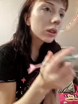  Alice 0-0 online show from 10/12/25, 09:41