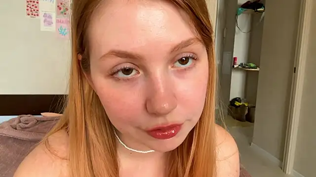 Snapshot of HoneyAudrey chatting on 03/09/26, 03:32 HoneyAudrey online show from 03/09/26, 03:32