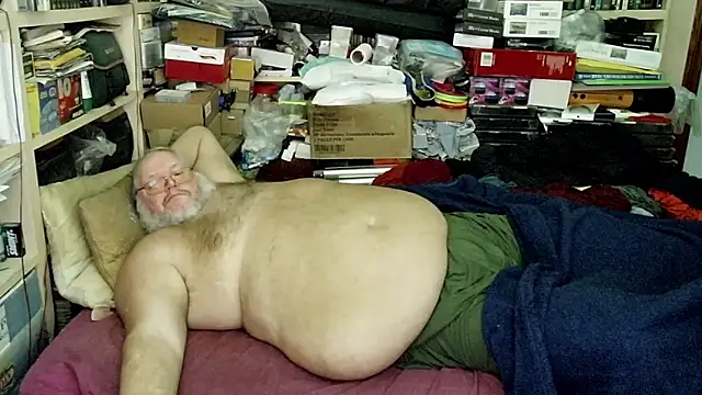 hadeszeuss2 online show from 12/08/24, 05:33