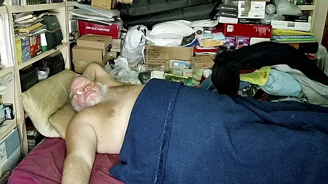 hadeszeuss2 online show from 12/25/24, 05:58