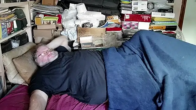 hadeszeuss2 online show from 01/11/25, 04:25