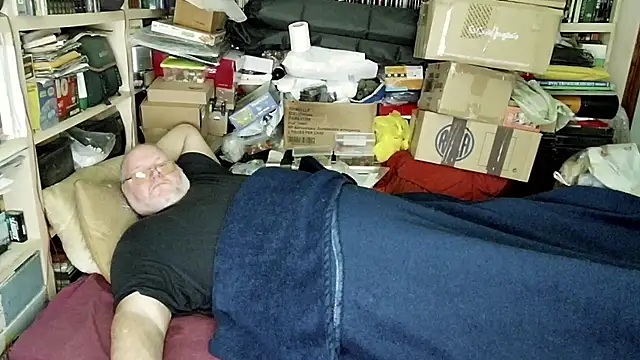 hadeszeuss2 online show from 02/08/25, 06:12