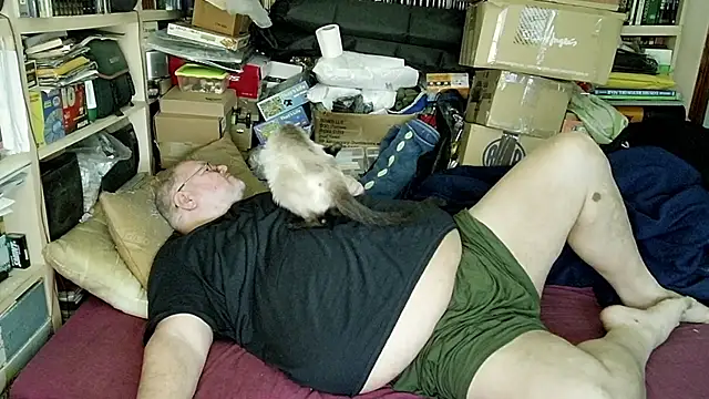 hadeszeuss2 online show from 02/10/25, 05:30